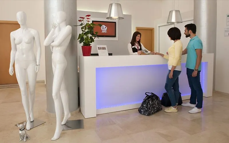 Leo Punta Umbria III Adults Only 0*,  Spain